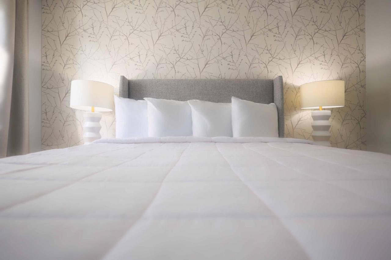 Westborough Inn Экстерьер фото